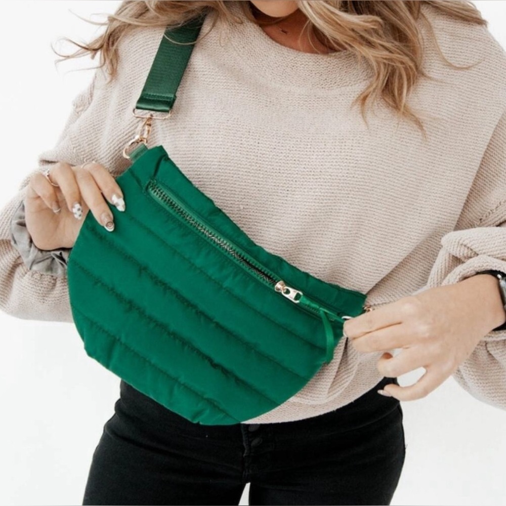 💚NEW Quilted Belt Bag/Fanny Pack-Emerald Green